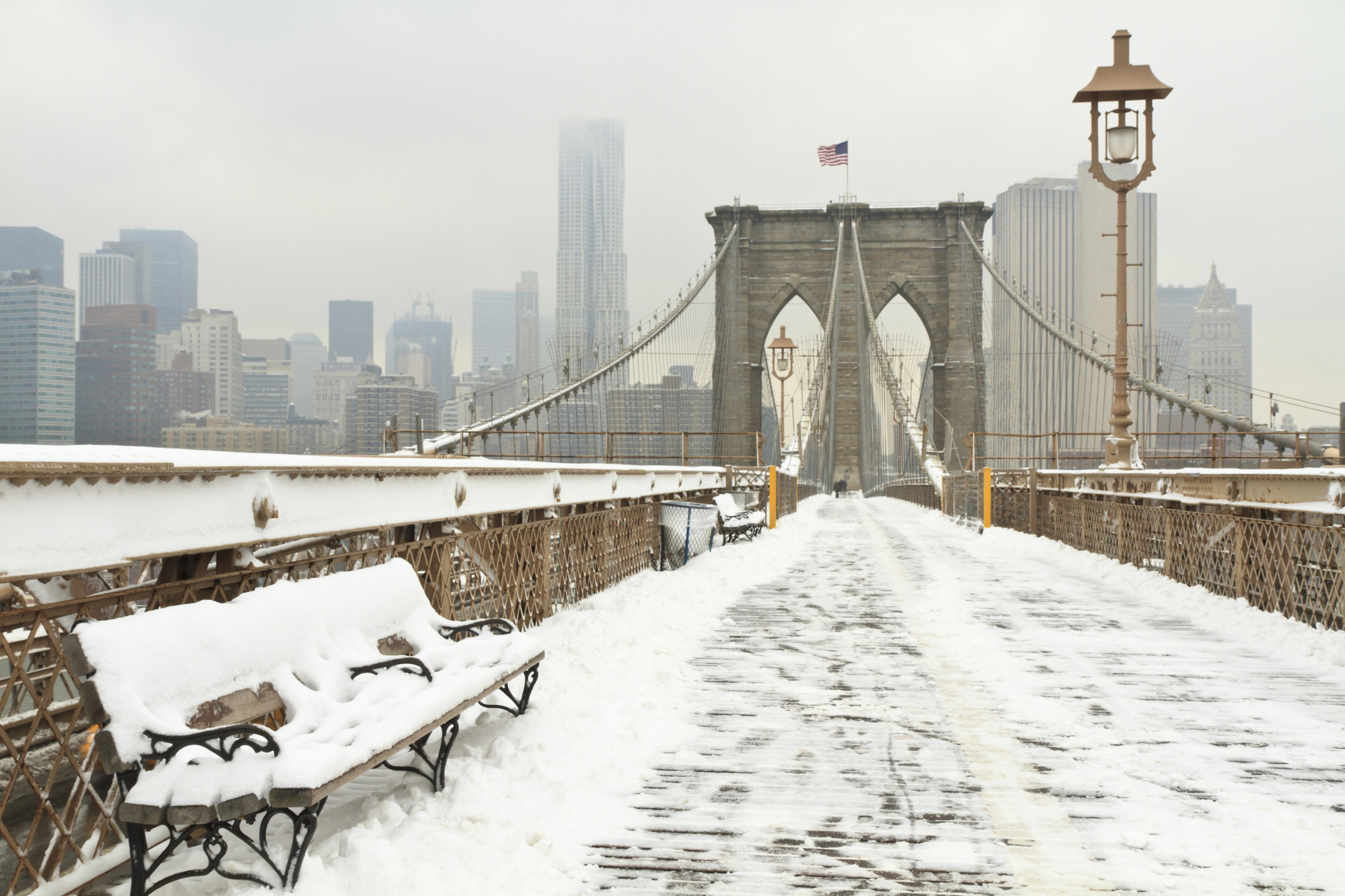 Advice for Walking the Brooklyn Bridge on Your NYC Trip 