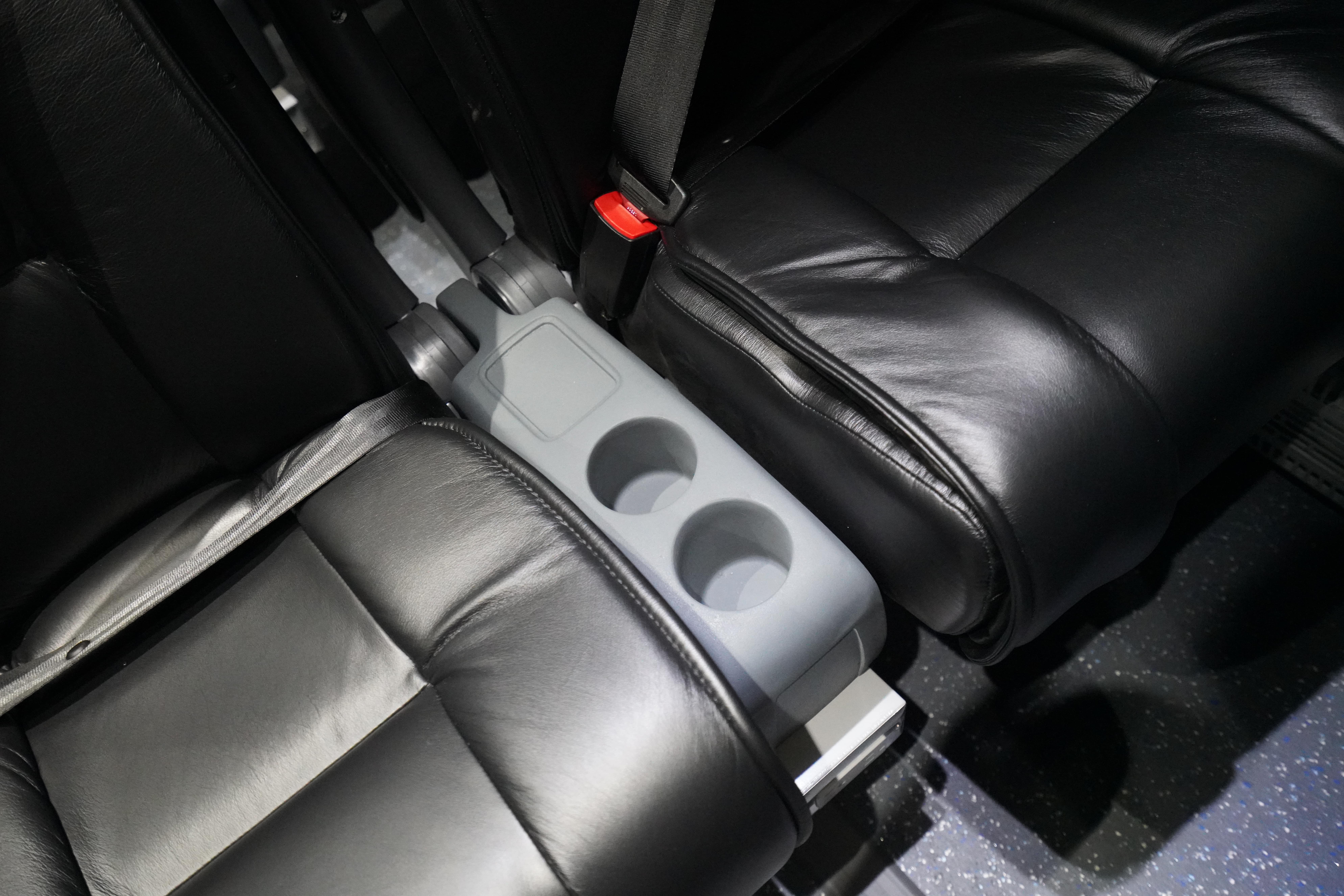 What to Look for In a Luxury Coach Bus