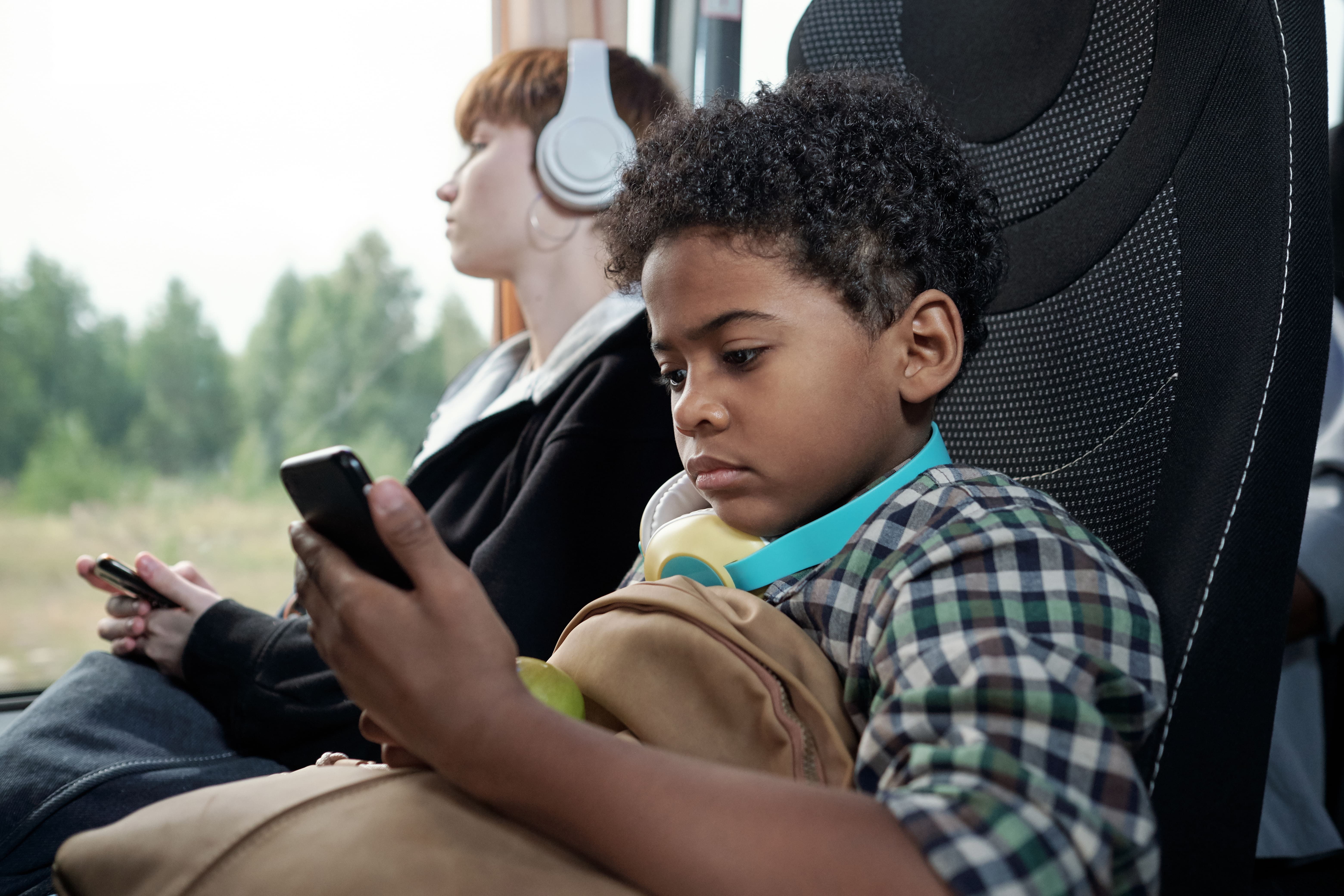 Bus, Train, and Air Travel: The Better Choice Comparing Bus, Train, and Air Travel