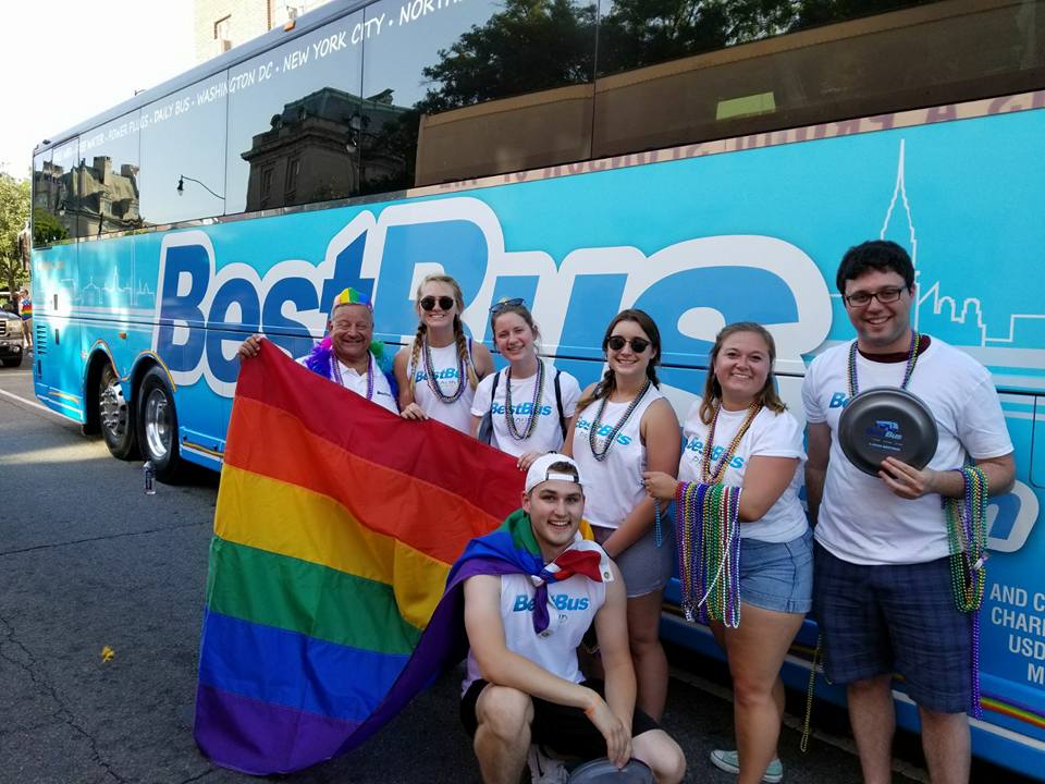 Why A Bus Is the Best Way to Travel from New York to DC 