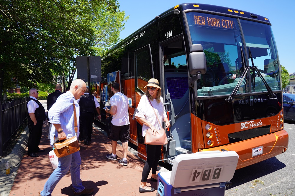 Travel in Luxury from Virginia to New York with BestBus