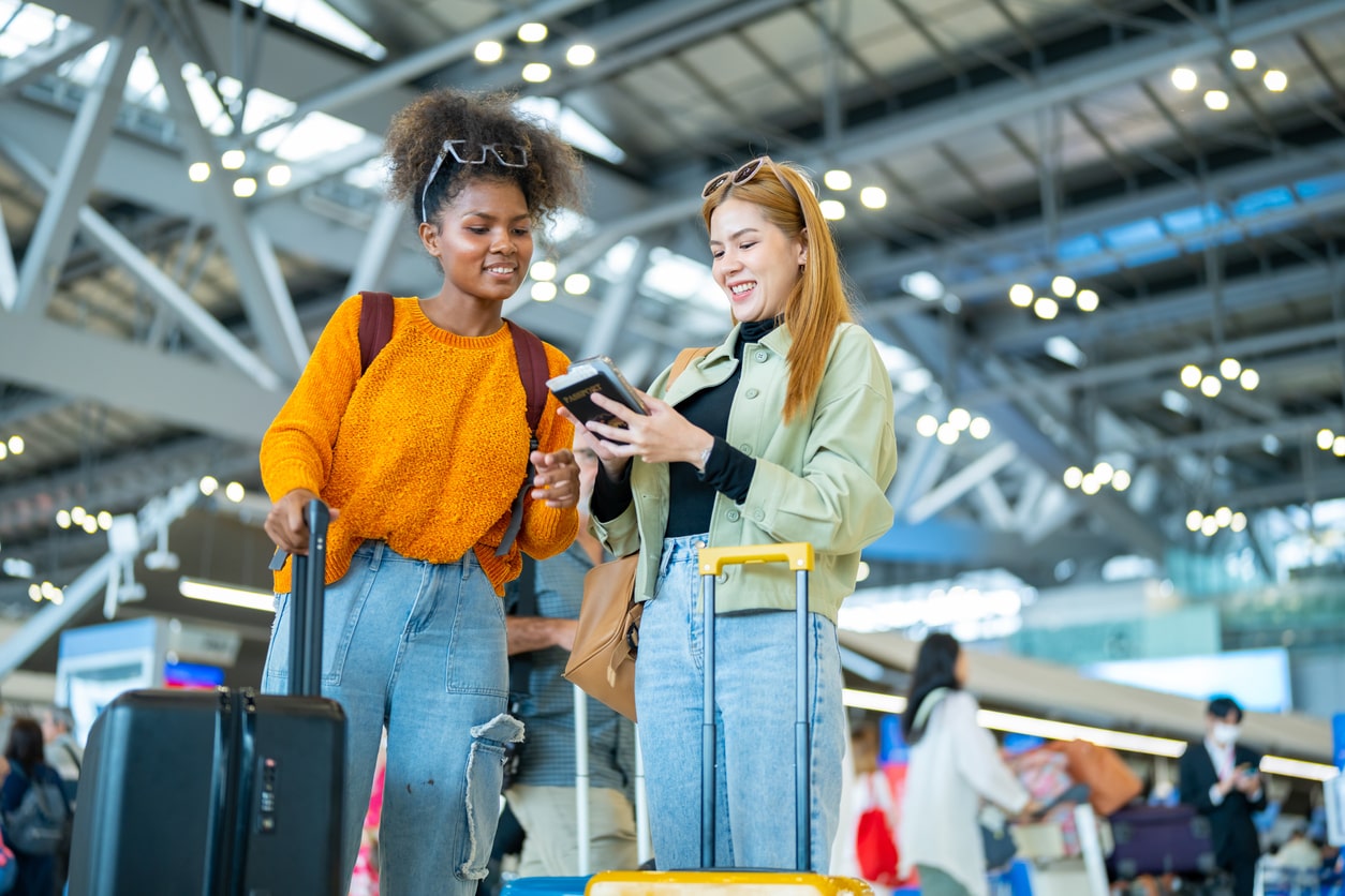 Top 5 Reasons to Choose Bus Transportation in the US